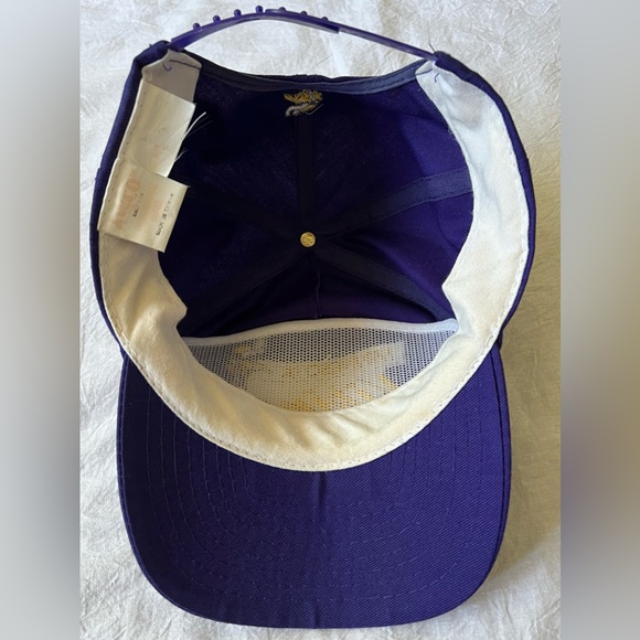 Rare, Vintage 90’s Minnesota Vikings NFL Script Hat - Picture 3 of 5